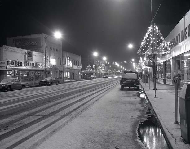 1964 Christmas Illinois Street (4)